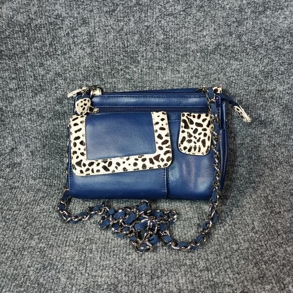 Blue quilted chain bag w/ leopard trim — bold Y2K street glam vibe - Picture 3 of 5